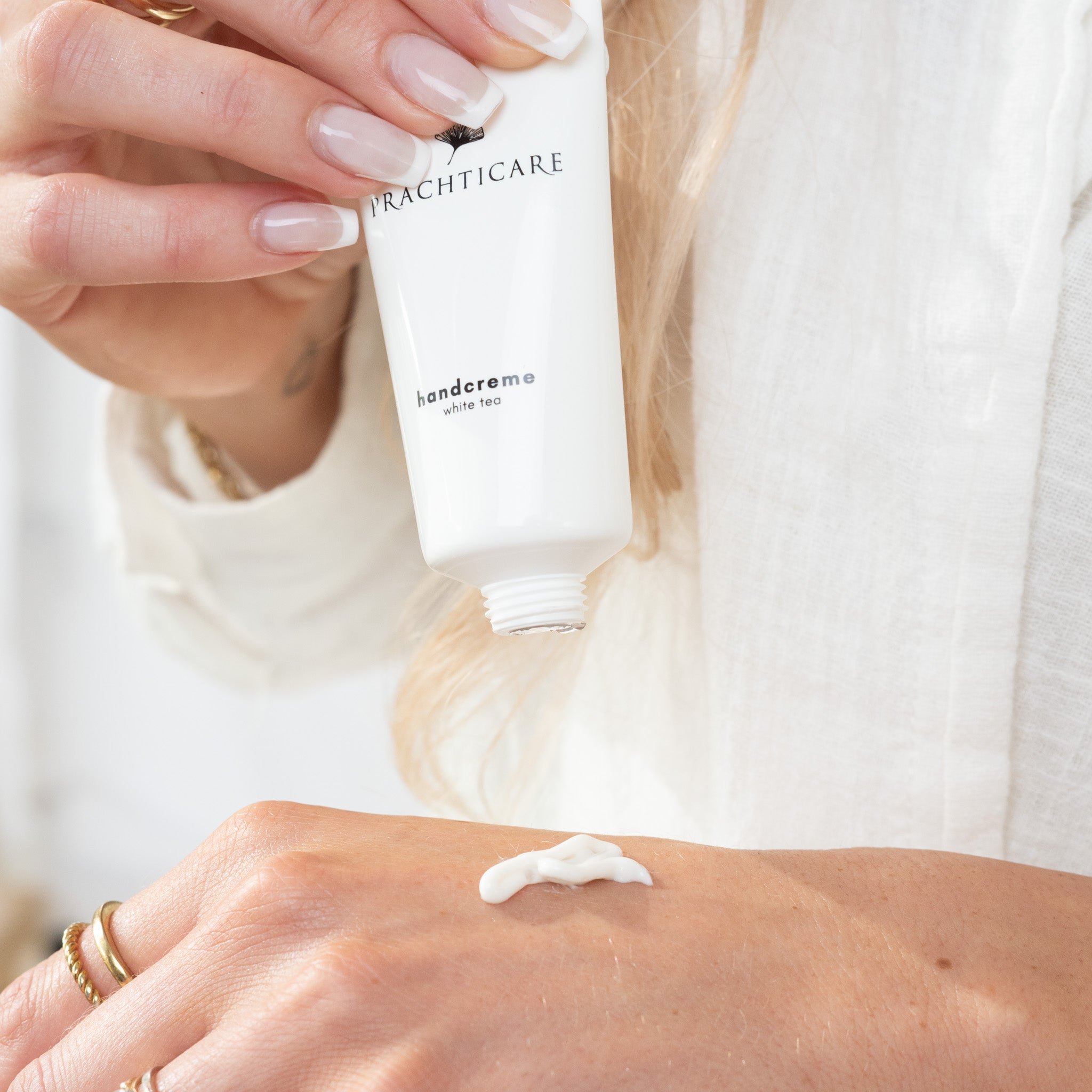 HANDCREME | white tea