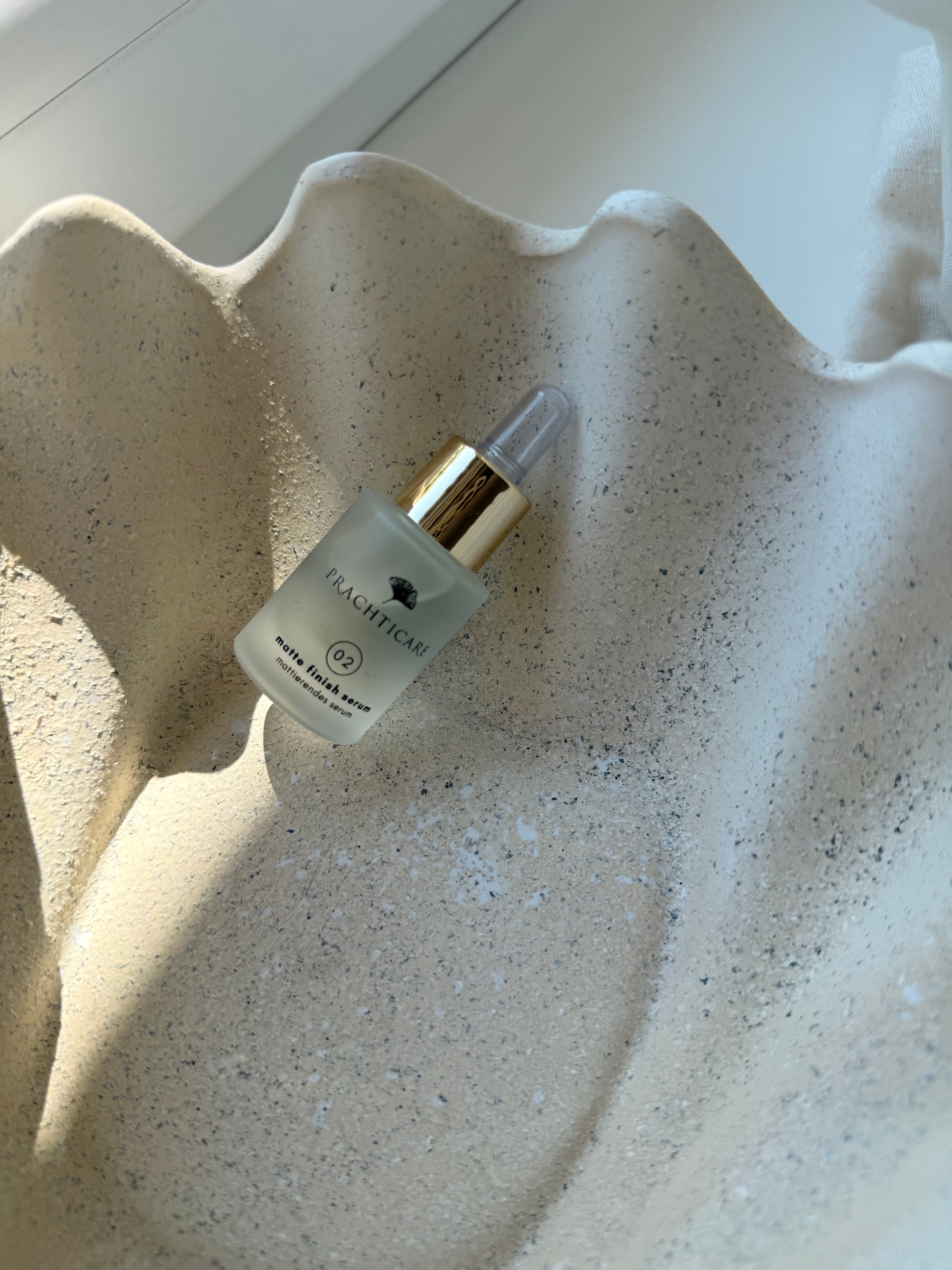 MATTE FINISH SERUM | mattierendes Serum